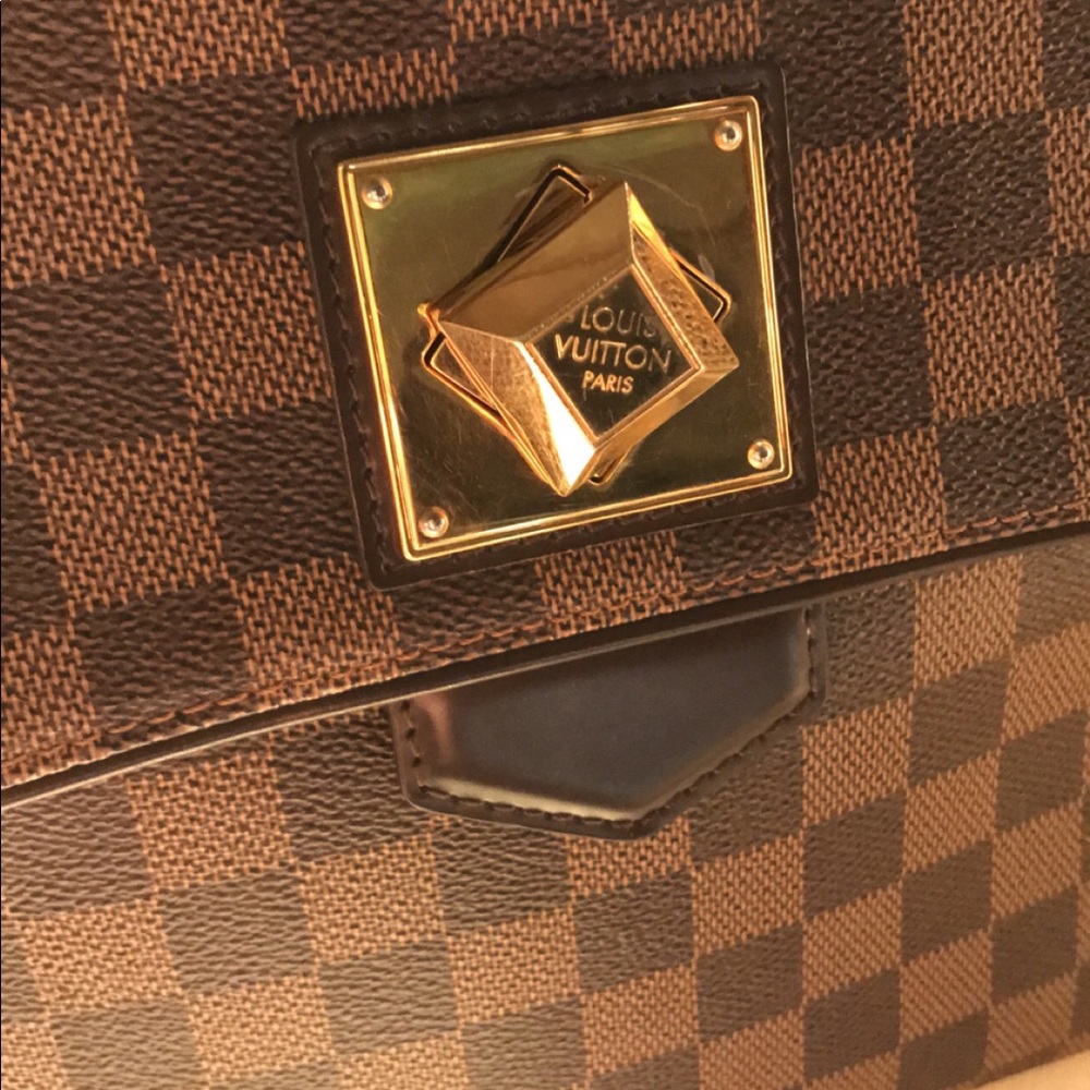 Classy Auth.Louis Vuitton Bergamo - Picture 12 of 15